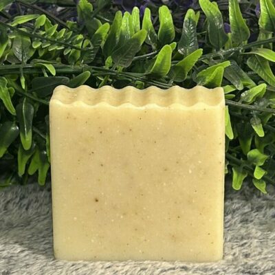 Bella Mia Farmstead | Herbal Chicken Blends | Heirloom Seeds | Homesteading Book 6 All natural pure soap